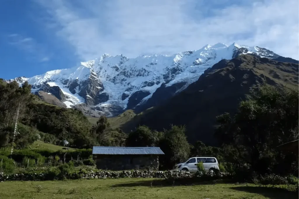 breakfast at Soraypampa trailhead of Salkantay treck Day 1