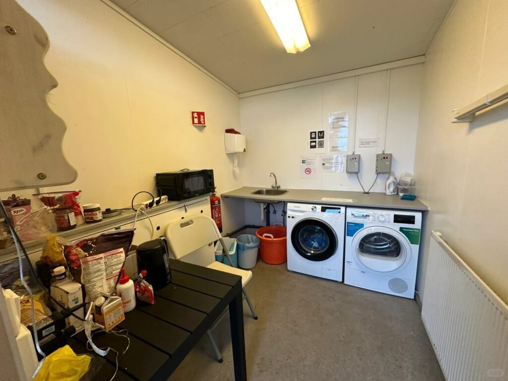 Camping in Akranes - Iceland Akranes Campground