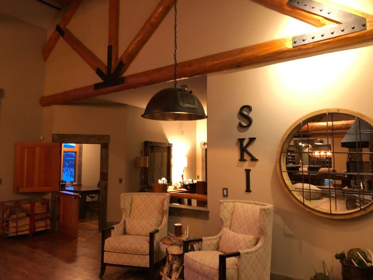 lodging near Big Sky Ski resort