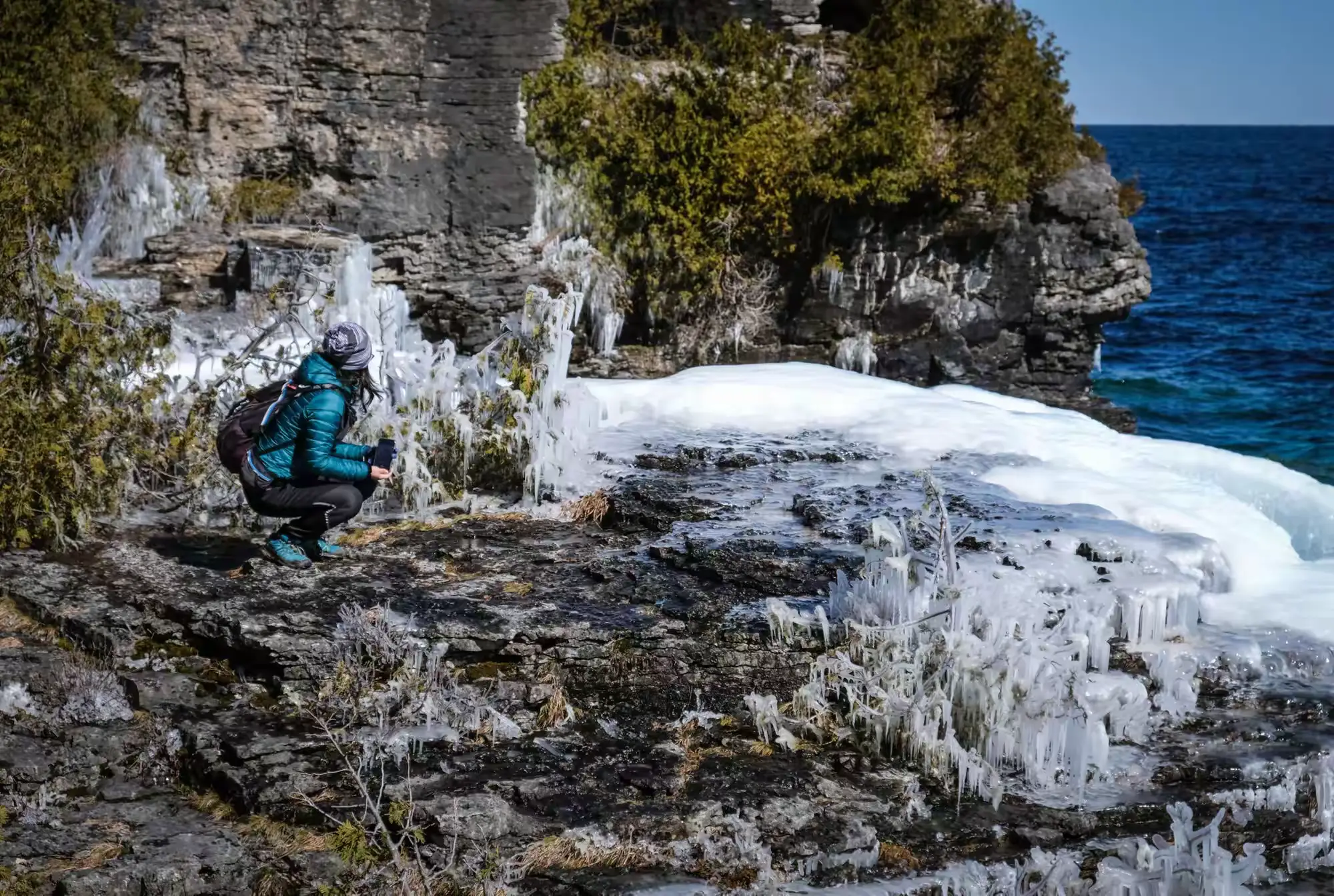 Bruce Peninsula Grotto - Winter Hiking Bruce Trail