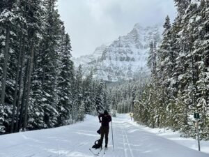 Moraine Lake Skiing