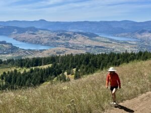 Becker Lake Trail on top of Vernon Hill