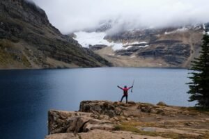 Lake McArthur and Big Larches Loop